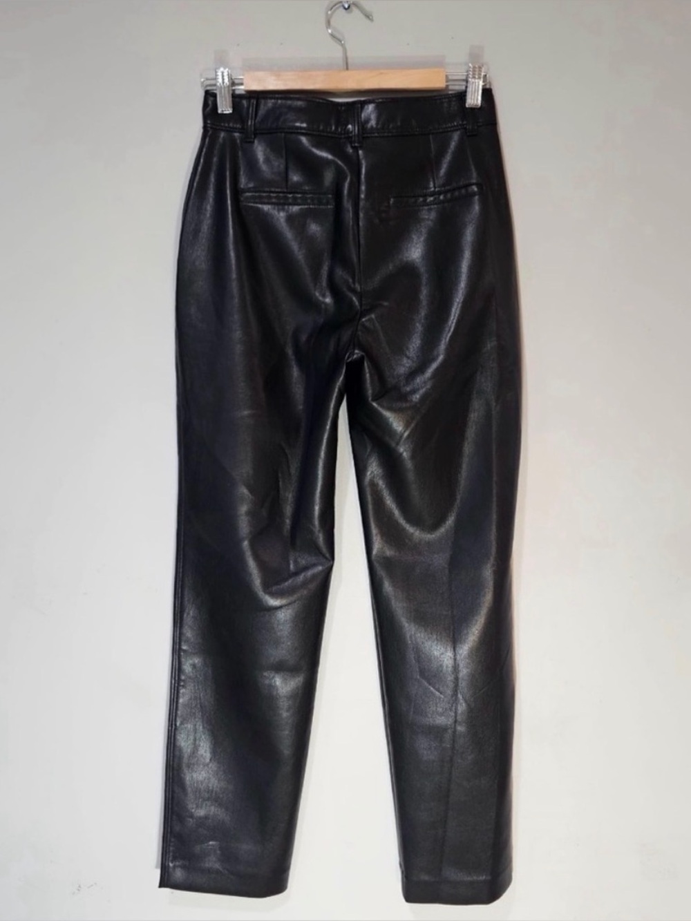 Aritzia BABATON Command Pants Black Vegan Leather Size 4 - Picture 6 of 9